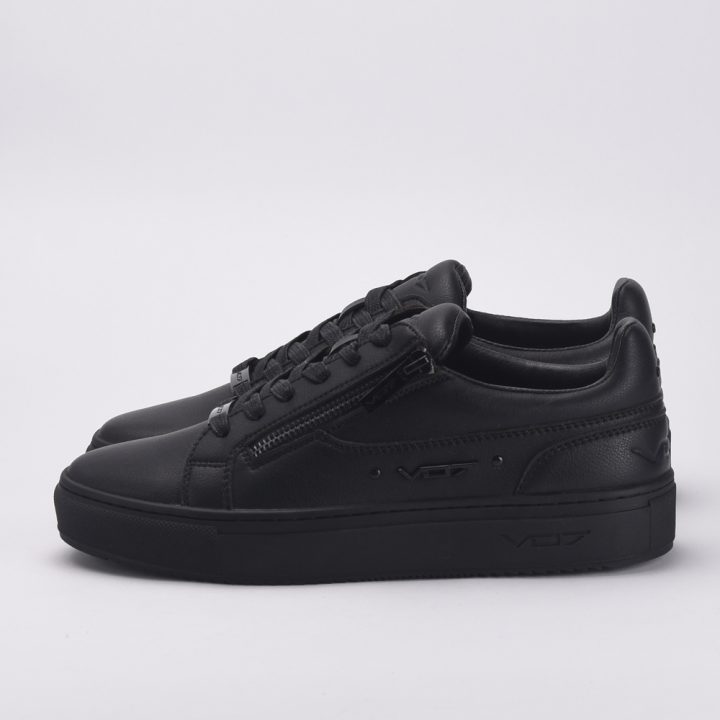 VO7 FOOTWEAR