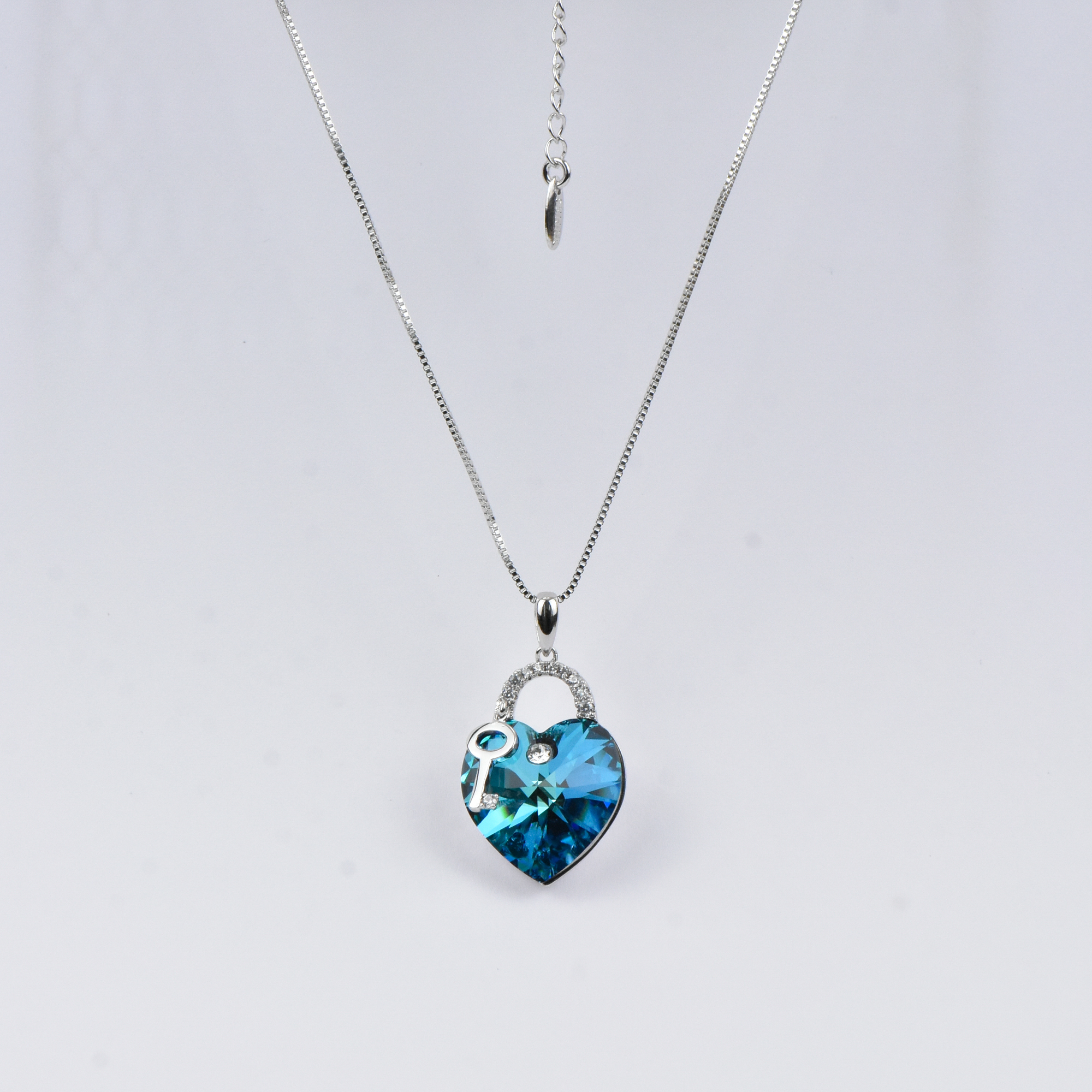 Blue Heart Key – Image 3