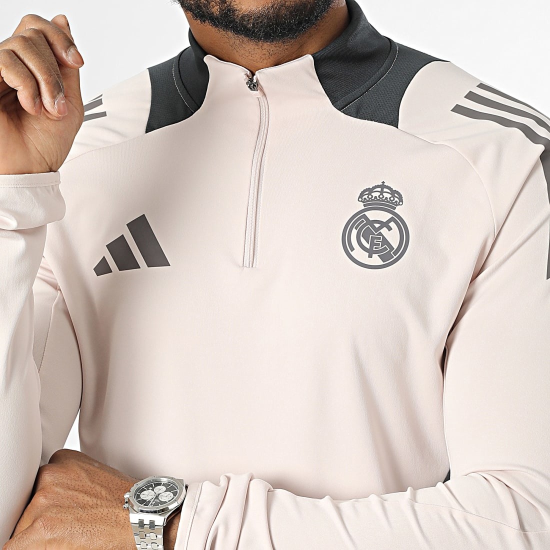 Tee Shirt Manches Longues A Bandes Real Madrid IT5133 Beige Gris – Image 5