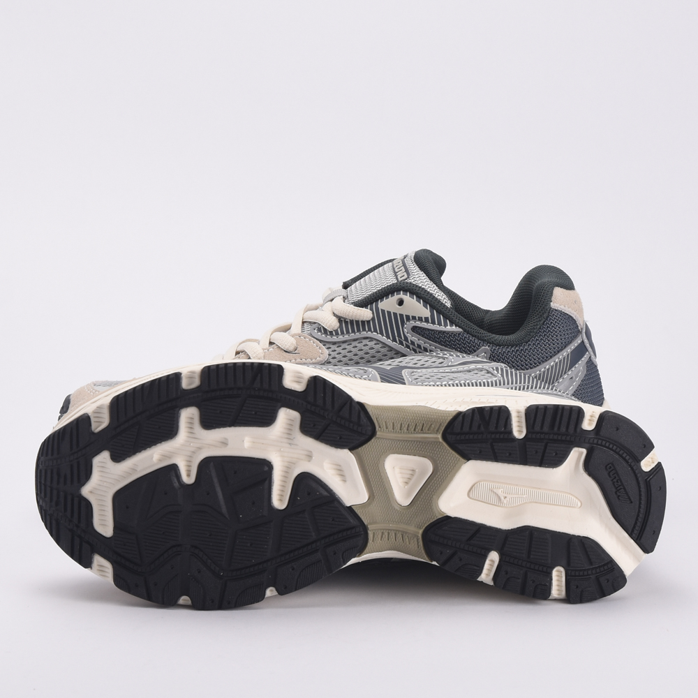 MIZUNO RACER S OARISM – Image 6