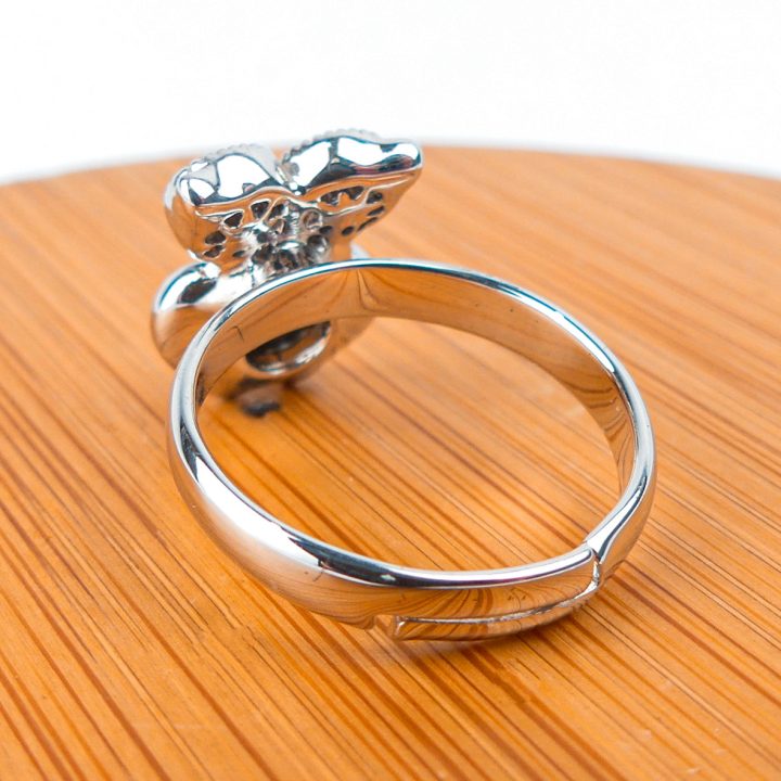 bague pierre hibou verte reflé
