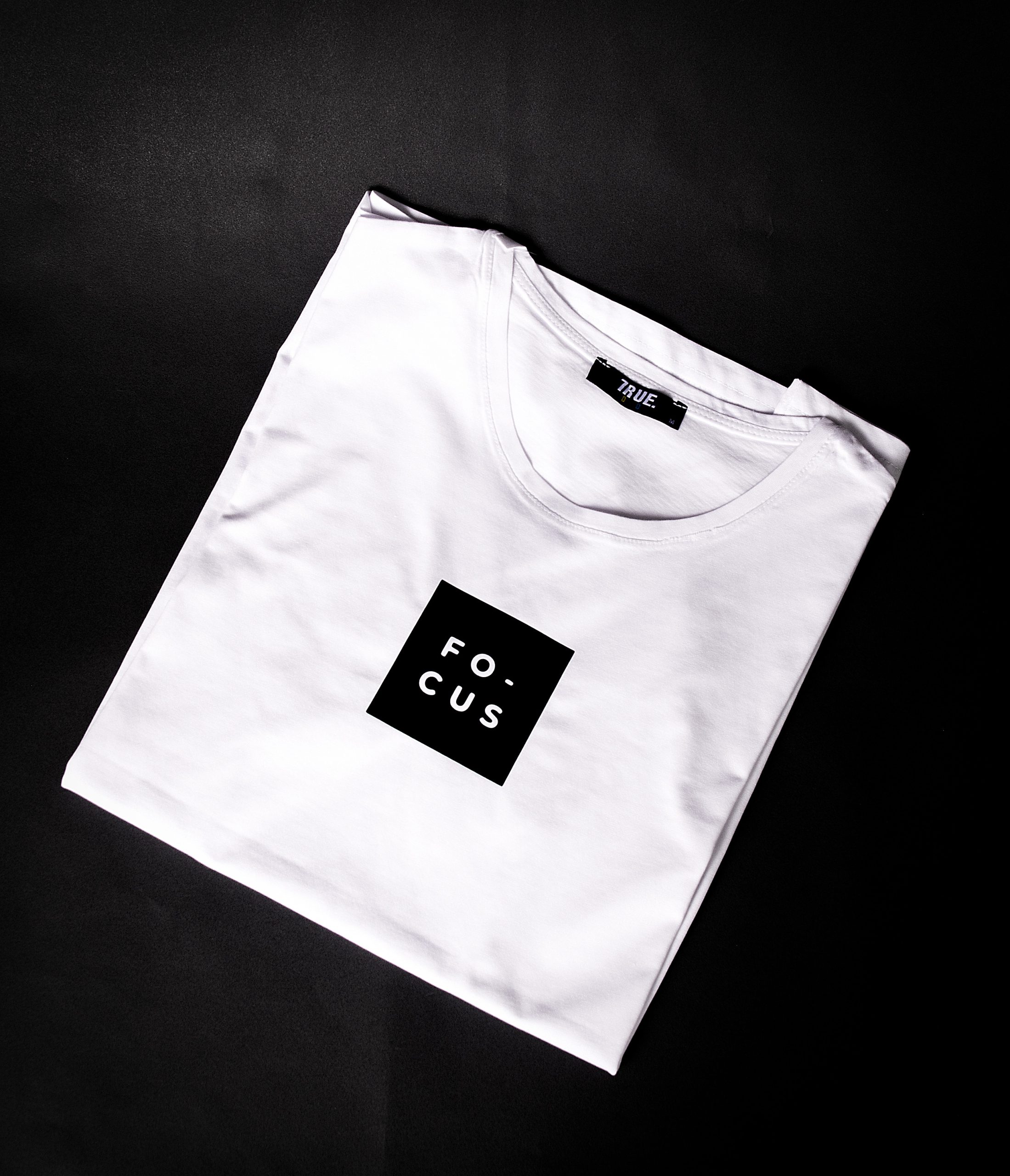 T-shirt BLANC *FOCUS* – Image 2