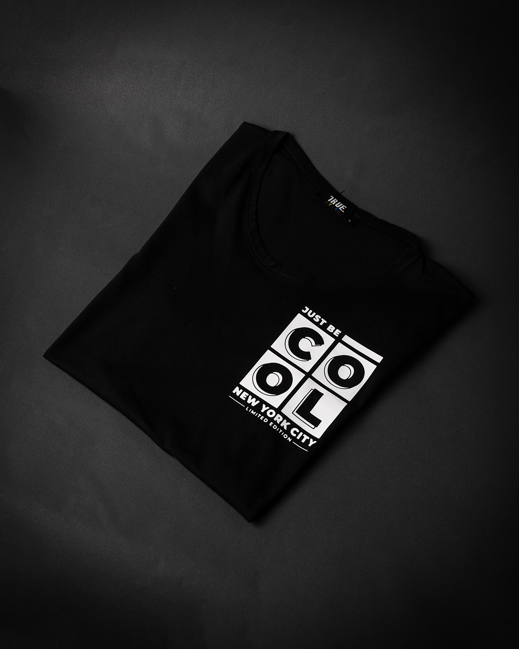 T-shirt NOIR MOTIF * JUST BE COOL * – Image 2