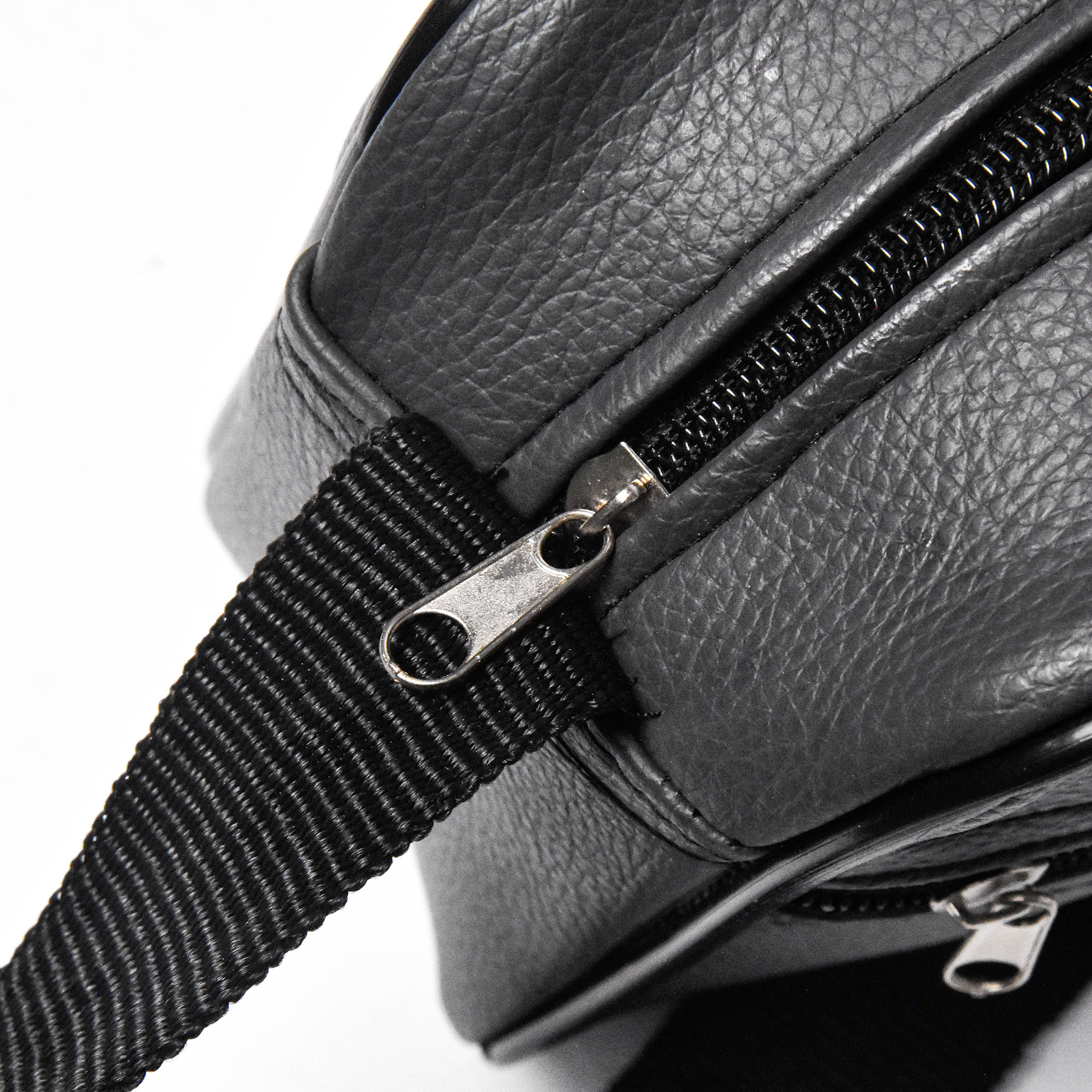 Sac Bandoulière Urbain en Simili Cuir gris nardo – Image 2