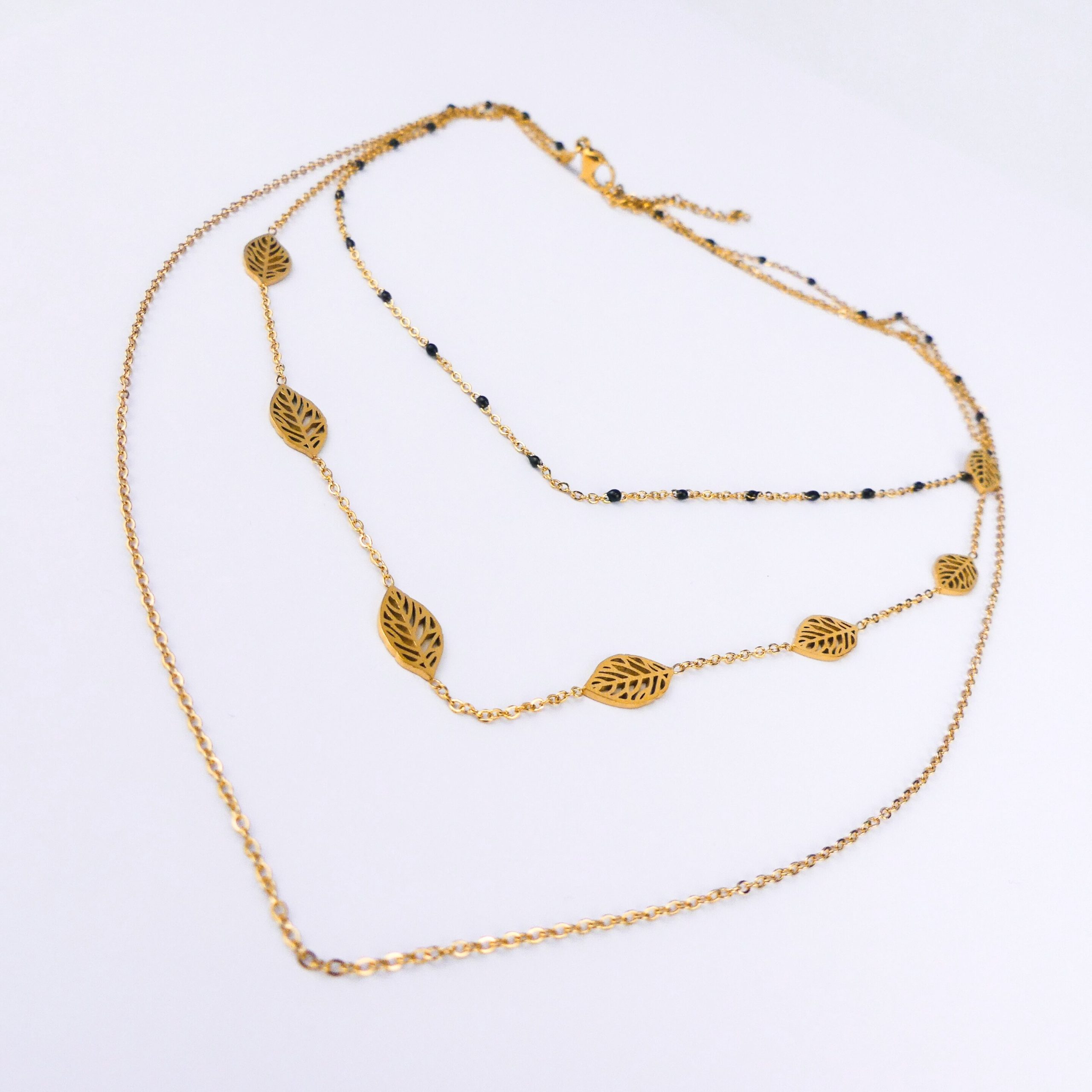 collier triple chaine N67 – Image 3
