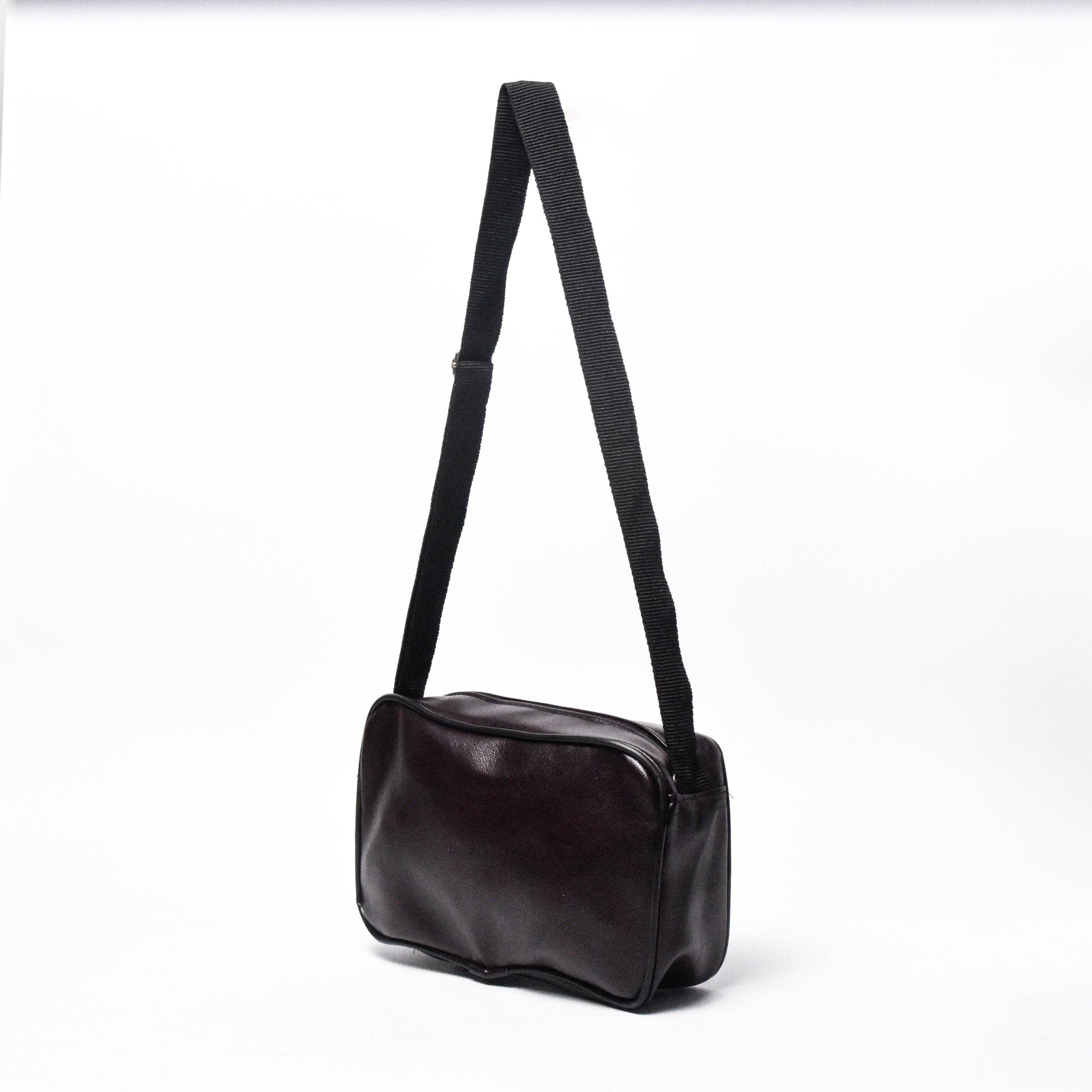 Sac Bandoulière Urbain en Simili Cuir Rouge terre brûlée – Image 5