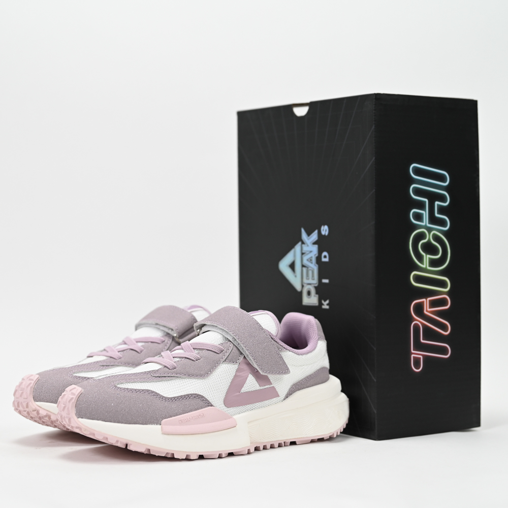 PEAK FOOTWEAR – Image 2
