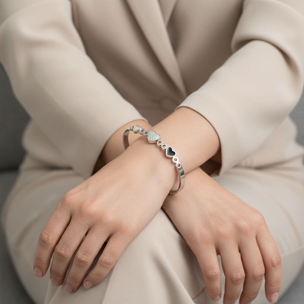 BRACELET TRICOEURS