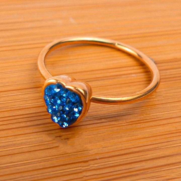 bague fine coeur bleu