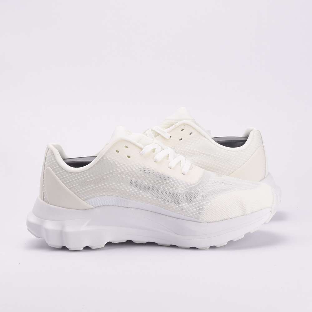 ALO RUNNER SNEAKER – Image 4