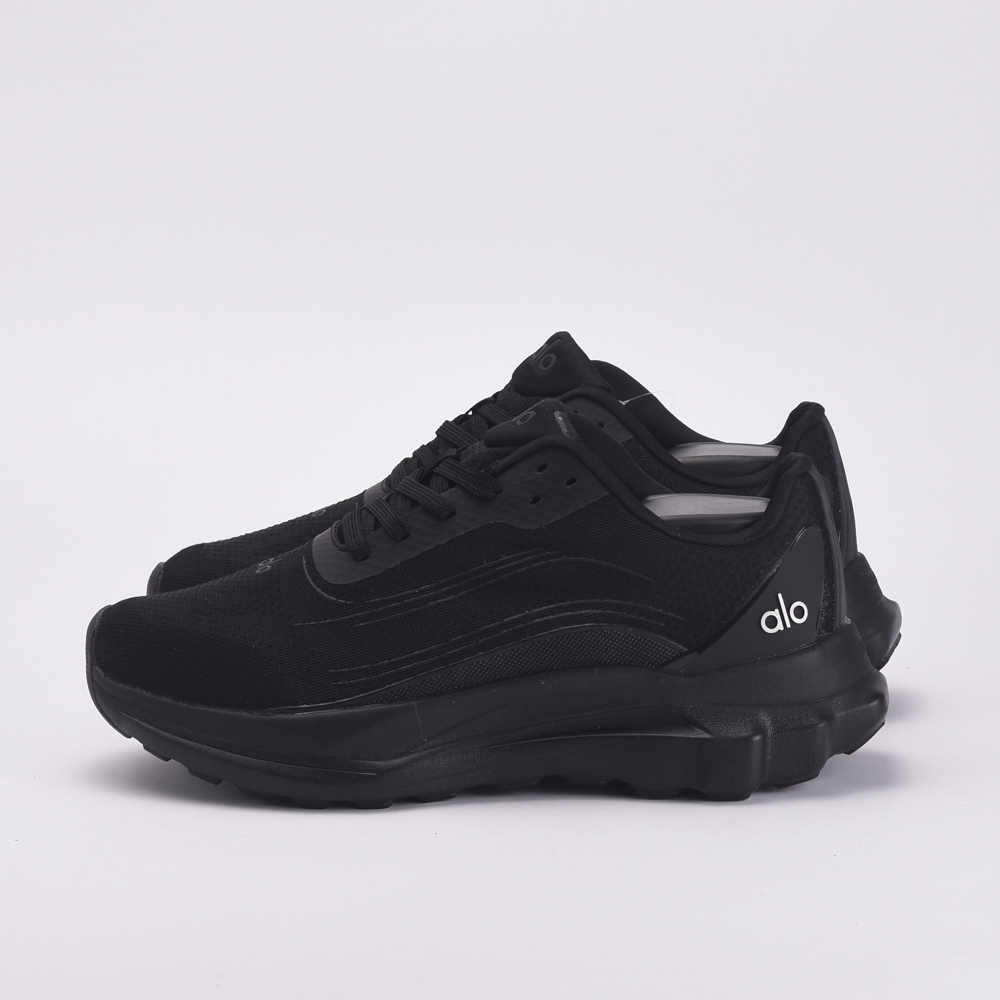 ALO RUNNER SNEAKER – Image 5