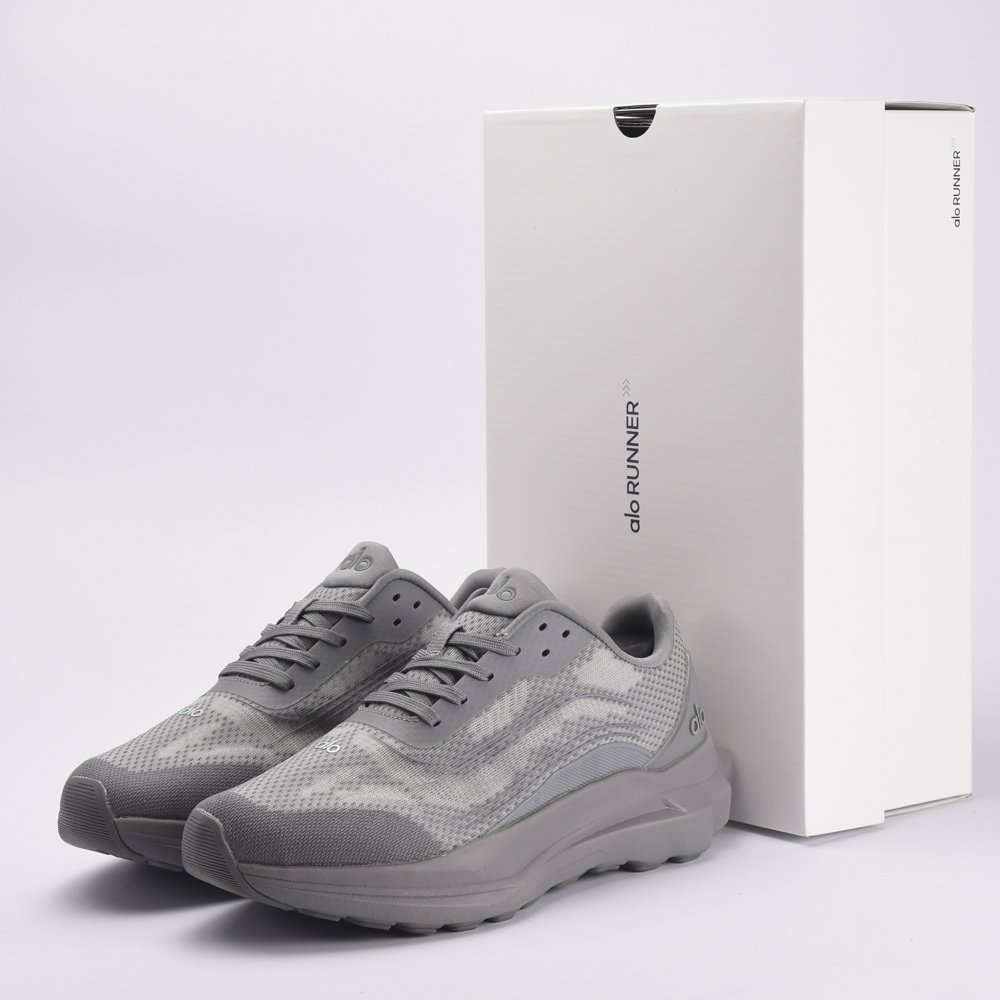 ALO RUNNER SNEAKER – Image 2