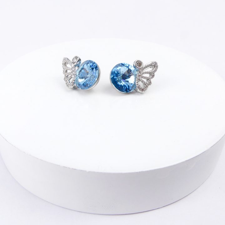 boucle d&rsquo;oreille aile bleu