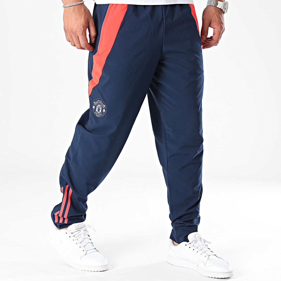 Pantalon d'entraînement Manchester United Tiro 24 Adidas – Image 4