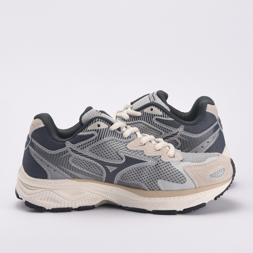 MIZUNO RACER S OARISM – Image 4