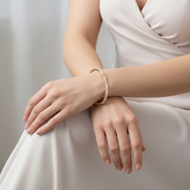 BRACELET TRIANGLE ÉTERNEL