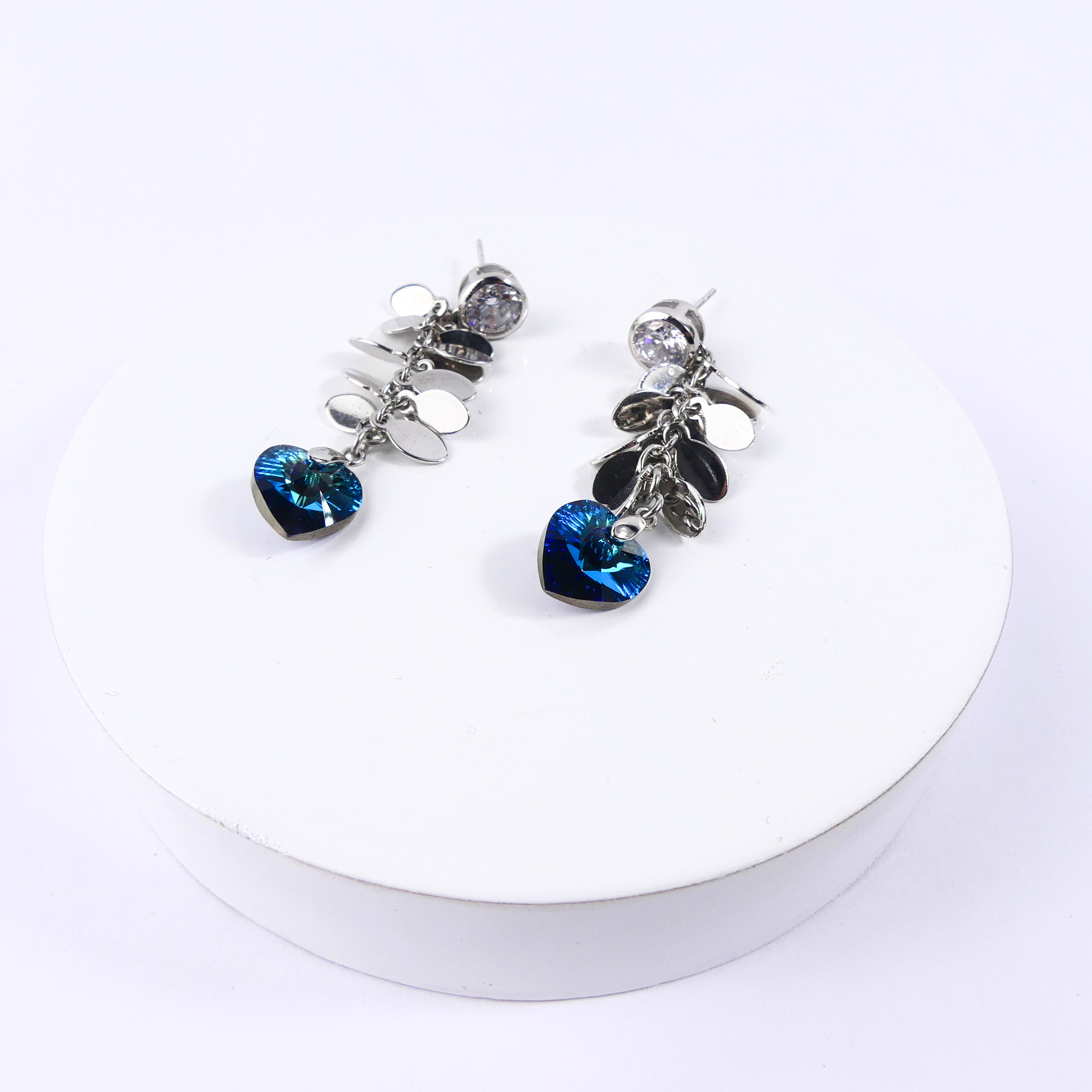 boucle d'oreille pendantes coeur bleu nuit – Image 3