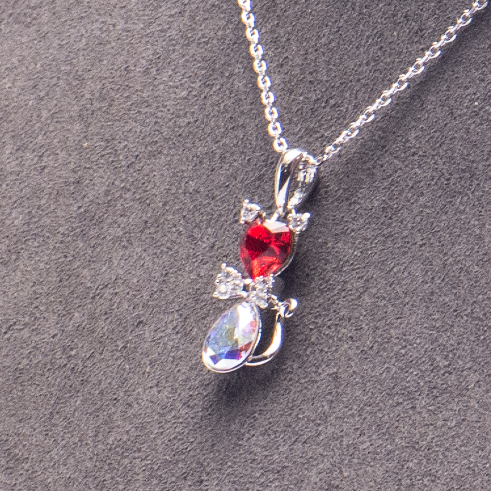 Glimmering Charm – Image 2