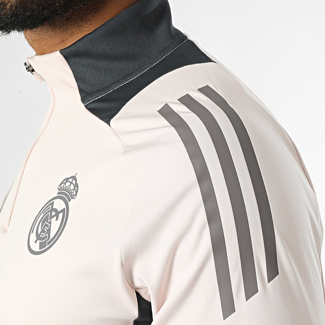 Tee Shirt Manches Longues A Bandes Real Madrid IT5133 Beige Gris – Image 6