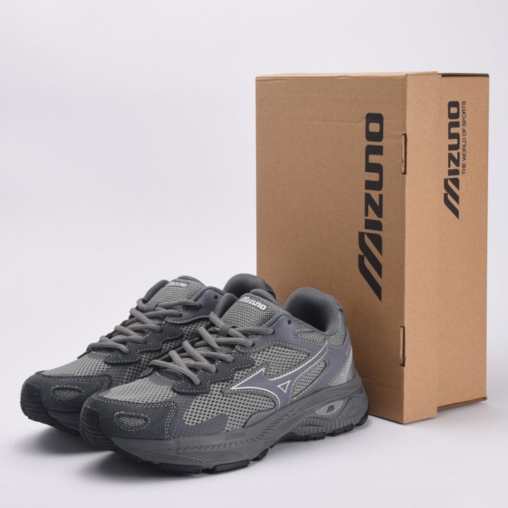 MIZUNO RACER S OARISM