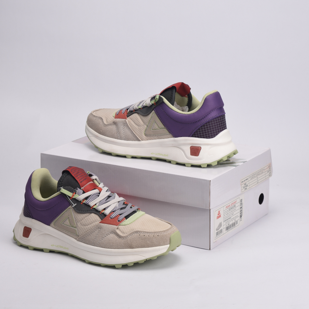 PEAK FOOTWEAR – Image 2
