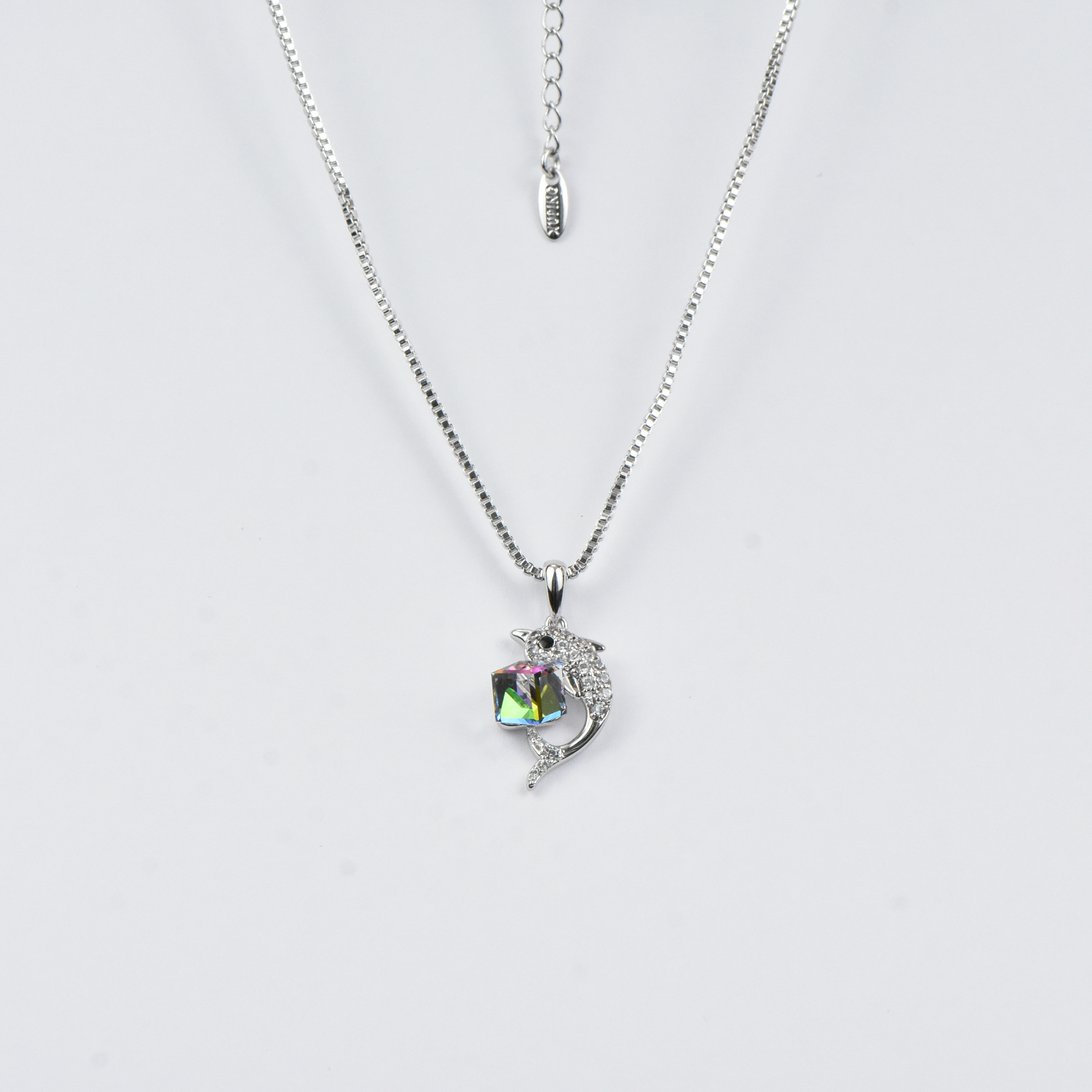 Dolphin Cubic Pearl – Image 3