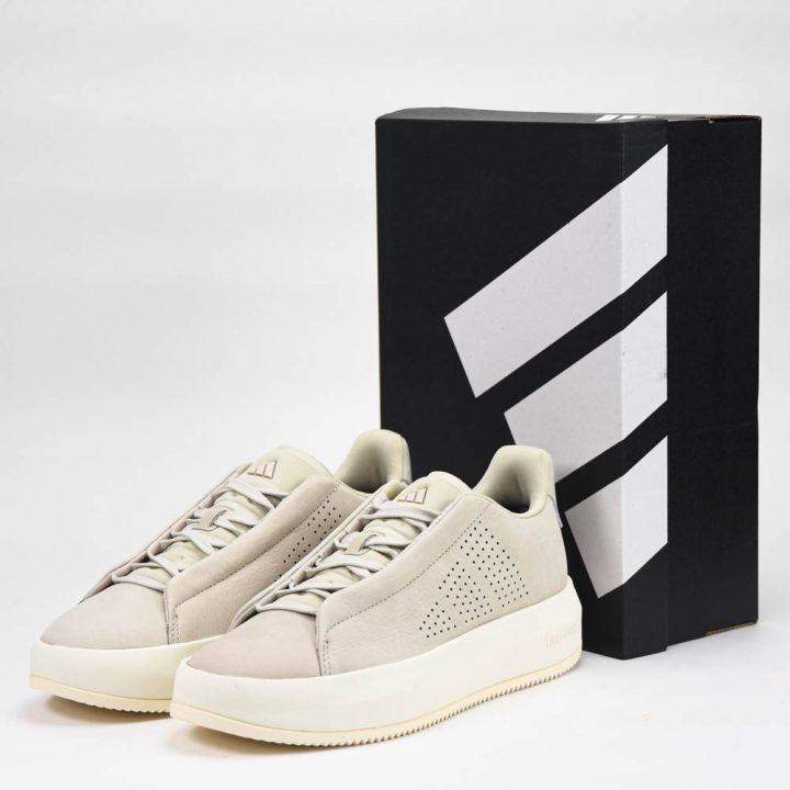 Adidas Acesmash