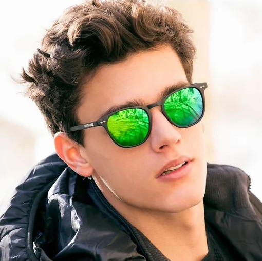 Northweek Wall Matte Black / Green Polarized Sunglasses – Image 4