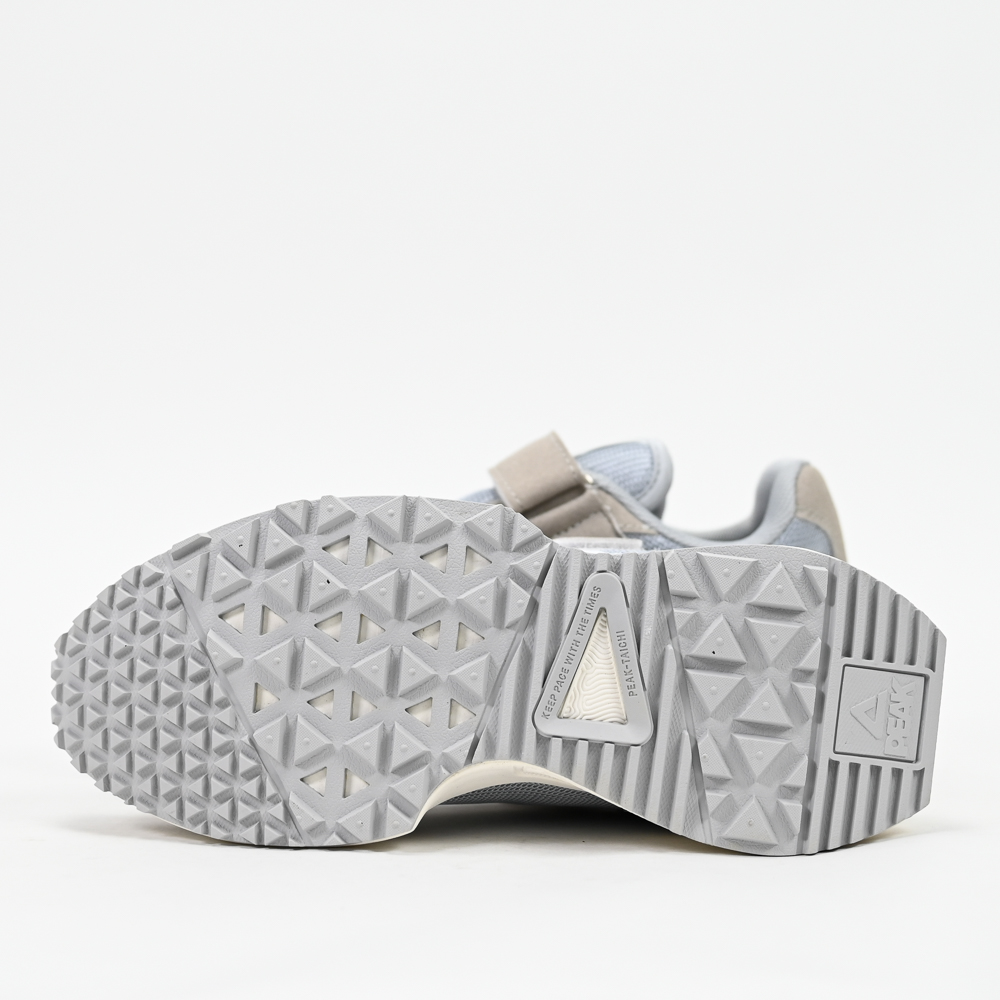 PEAK FOOTWEAR – Image 3